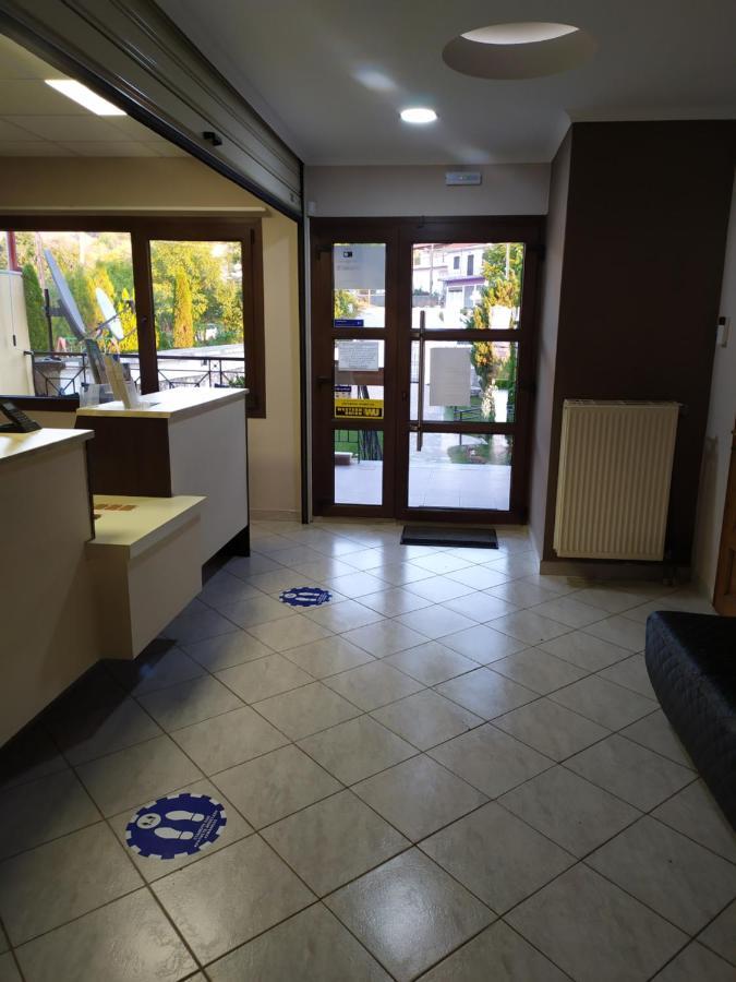 Smallhotel - Vevi Екстер'єр фото