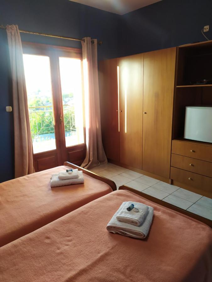 Smallhotel - Vevi Екстер'єр фото