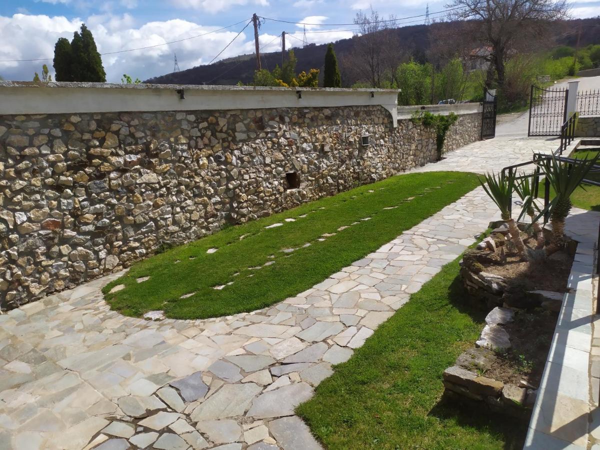 Smallhotel - Vevi Екстер'єр фото