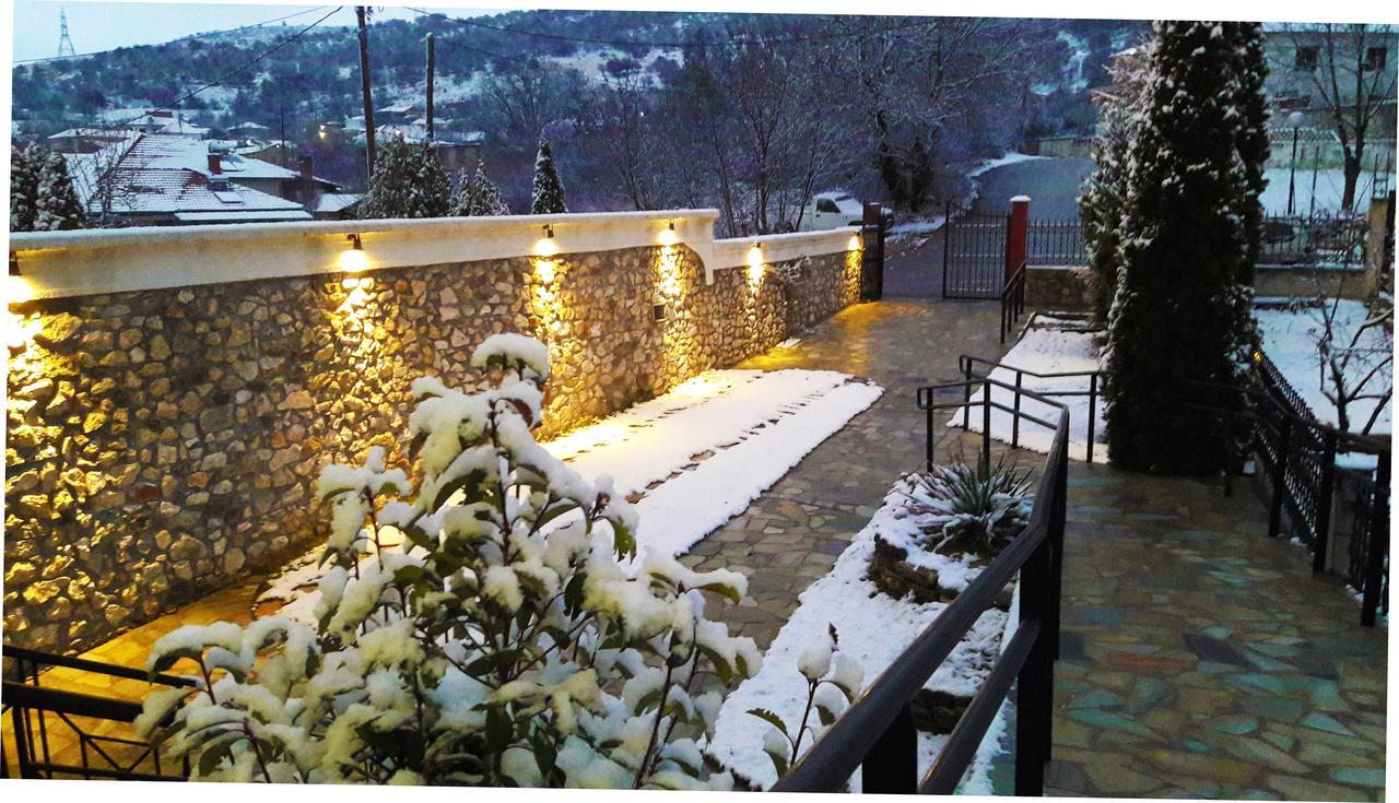 Smallhotel - Vevi Екстер'єр фото